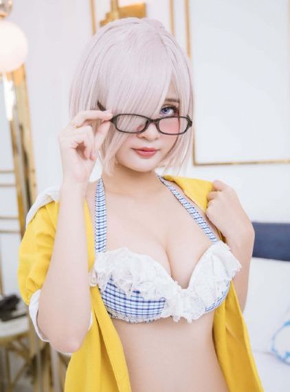 小小姑娘电影免费观看高清_BD英语免费在线播放