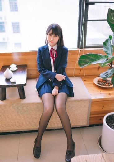 美女镇楼点顶的此妹子_超清高清视频播放
