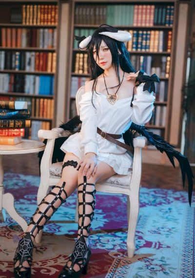 性感美女被c_全集高清在线观看